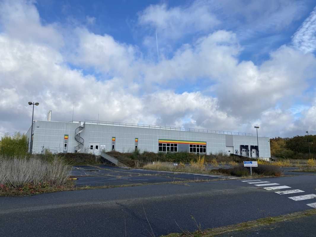 Sur un foncier de 25 550 m2, un bâtiment d'activi