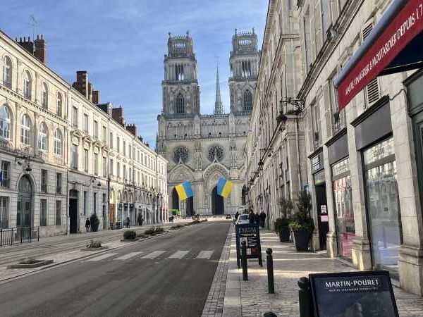 Situés en hyper centre d'Orléans, sur la prestigi