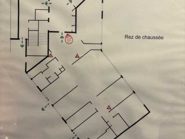 Location bureaux 216 m² non divisibles