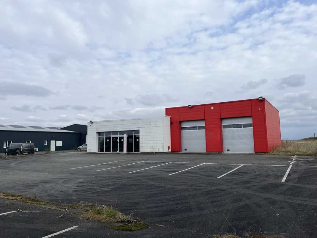 Au coeur de la zone mixte d'activités et de comme