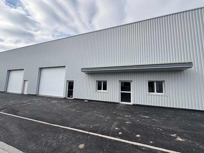 Au coeur de la zone d'activités des Mardelles - I