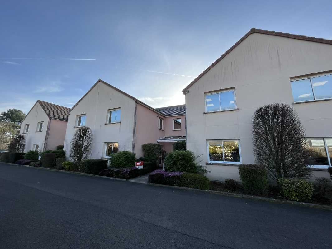 Ces bureaux d'une surface de 94 m², vous sont pro