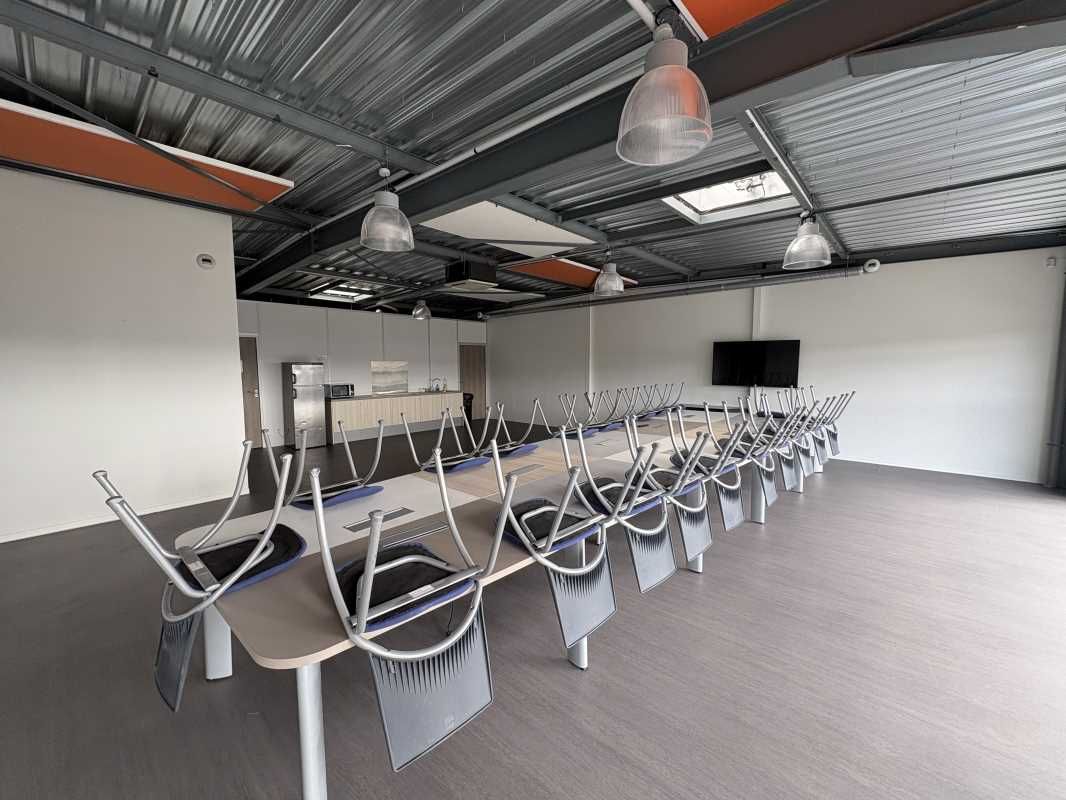 Nous vous proposons à Orléans Sud dans la zone de