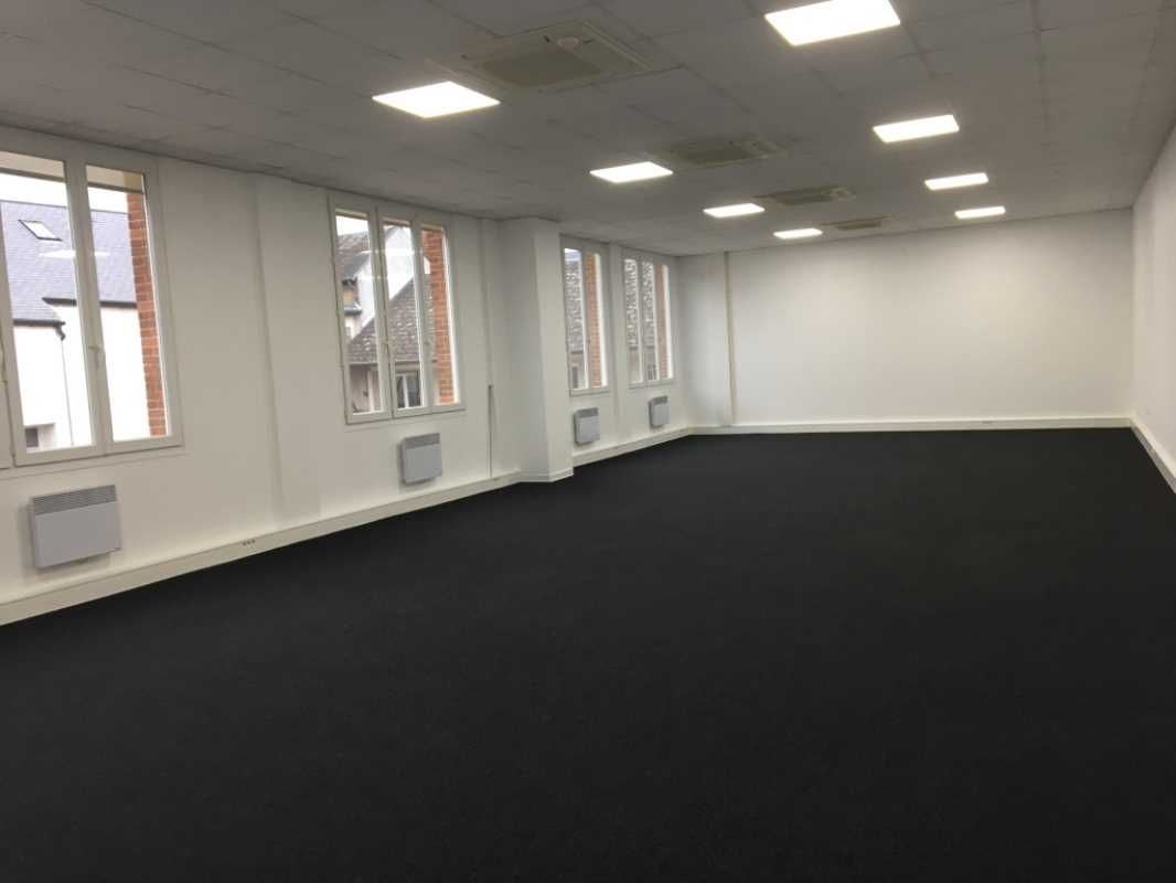 Nous vous proposons à la location des bureaux d'e