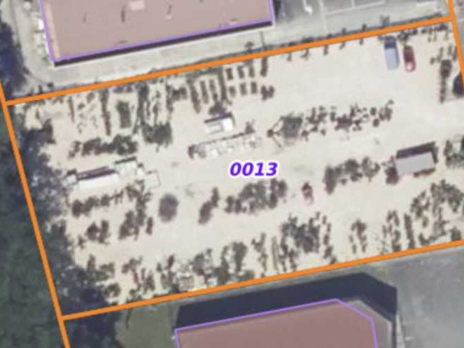 Location locaux commerciaux 2600 m² non divisibles