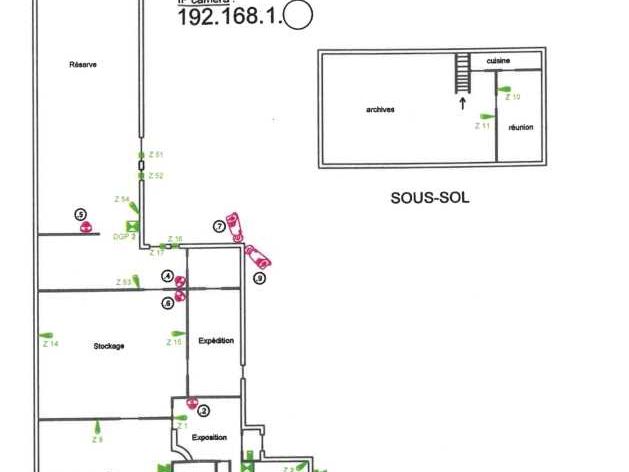 Vente entrepots 1885 m² non divisibles