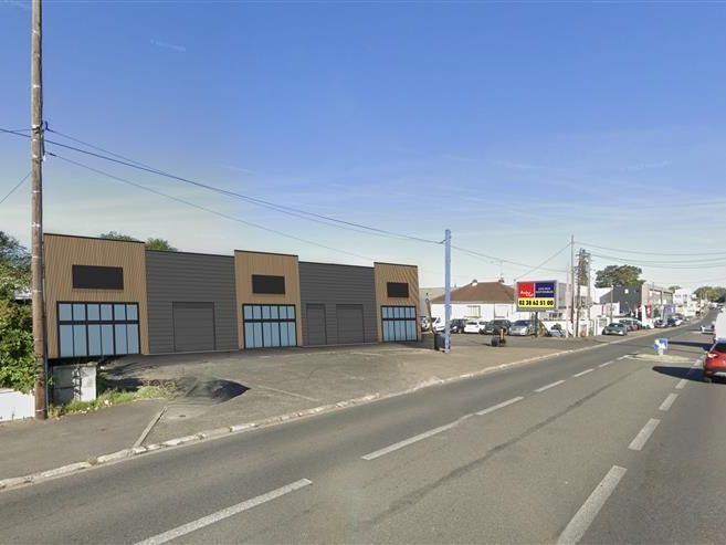 Arthur loyd Orléans commercialise à la location 3