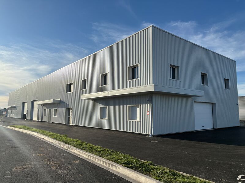 Située au coeur de la zone d'activités des Mardel