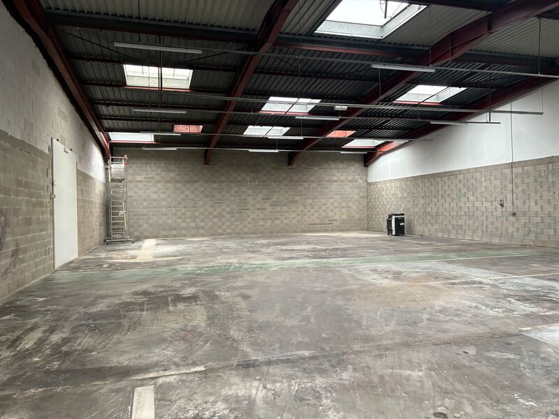 Vous cherchez des locaux à usage de stockage  à l