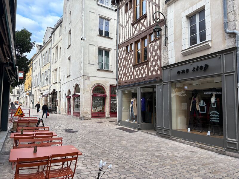 Arthur Loyd vous propose une cession de bail situ