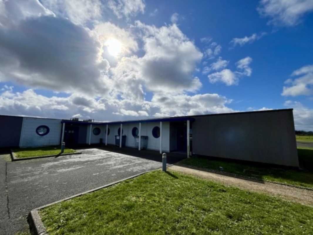 Opportunité unique d'acquérir un bâtiment de 610