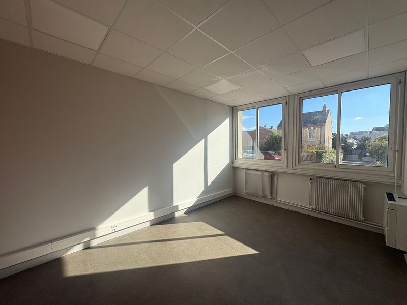 Arthur Loyd Orléans vous propose à la location de