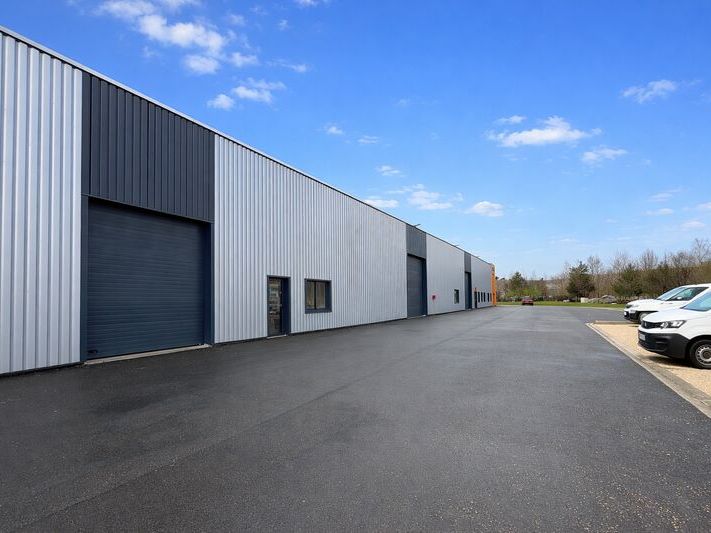 Au coeur du Parc Technologique d'Orléans Charbonn