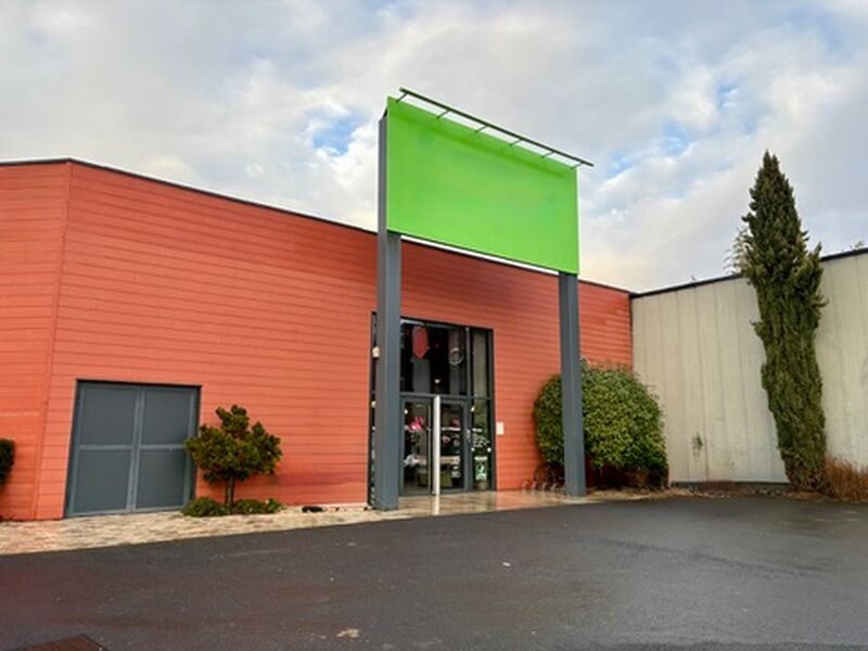 Arthur Loyd Orléans commercialise à la location u