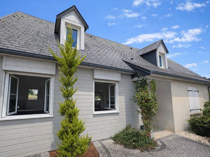 Arthur Loyd Orléans vous propose à la location un