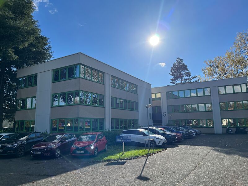 Nous vous proposons à la location un bureau de 30