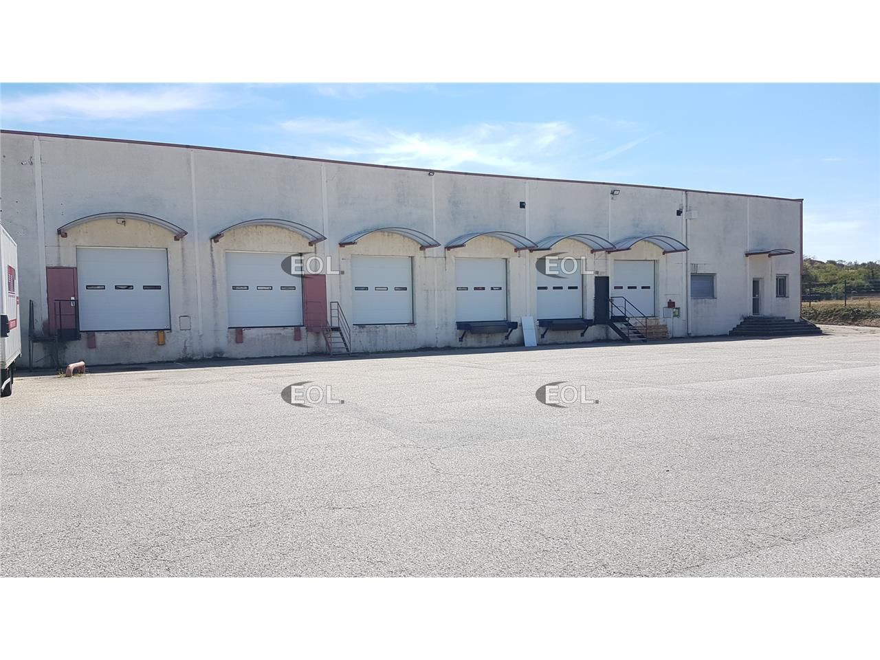 Location Local d'activités 1749 m² non divisibles