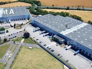 Location Entrepôt 8088 m² non divisibles