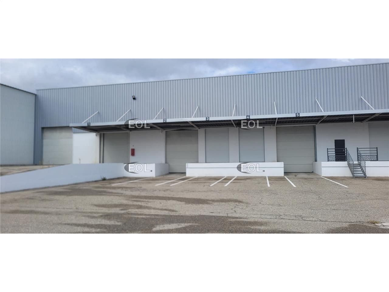 Entrepôt distribution Lyon sud Rocade