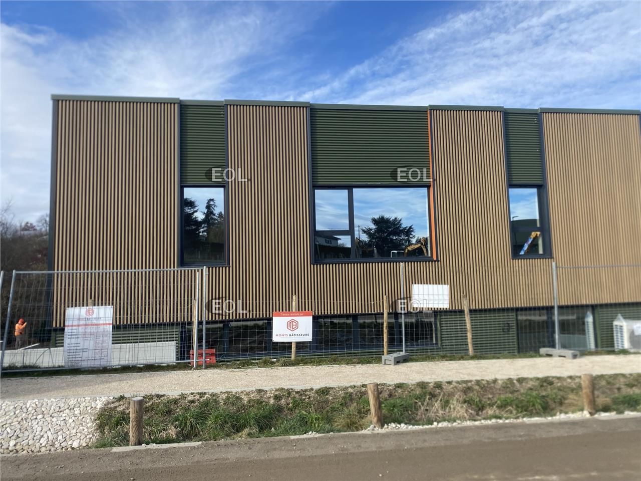 Location Local d'activités 548 m² non divisibles