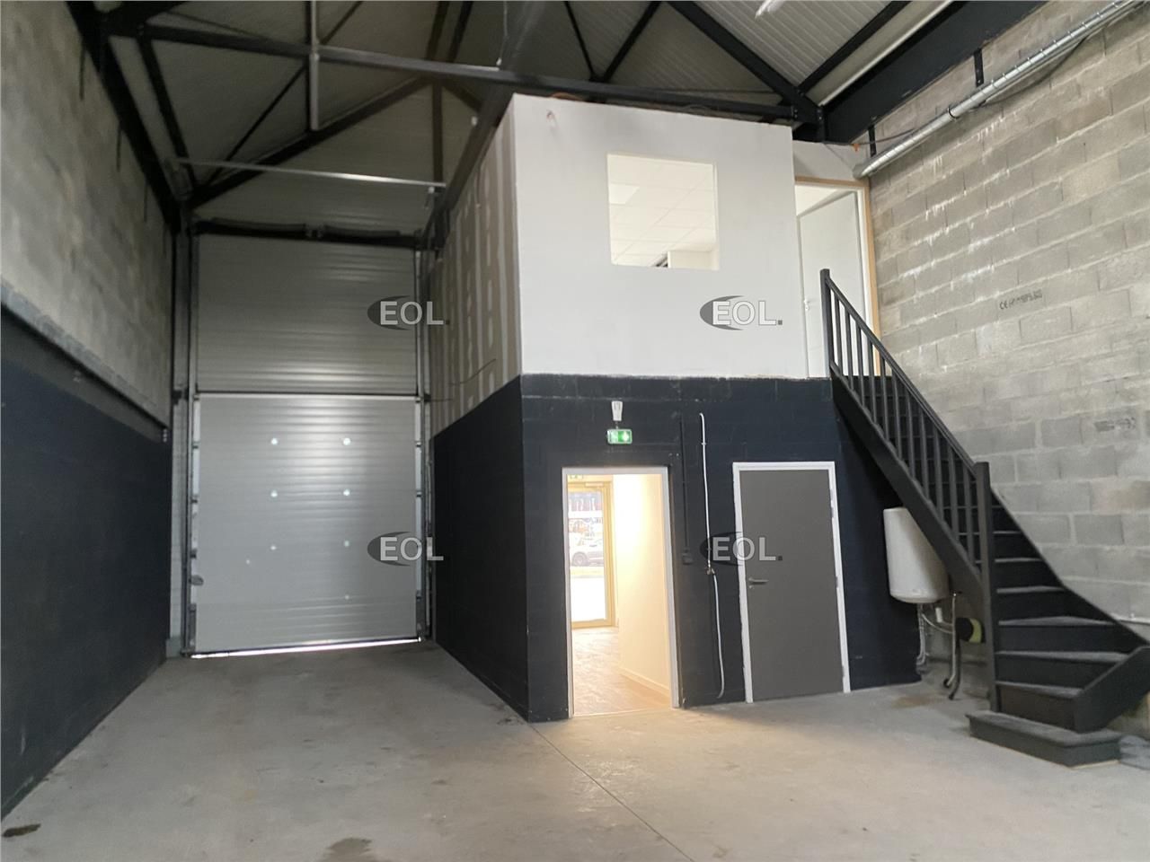 Cellule d'activités à louer