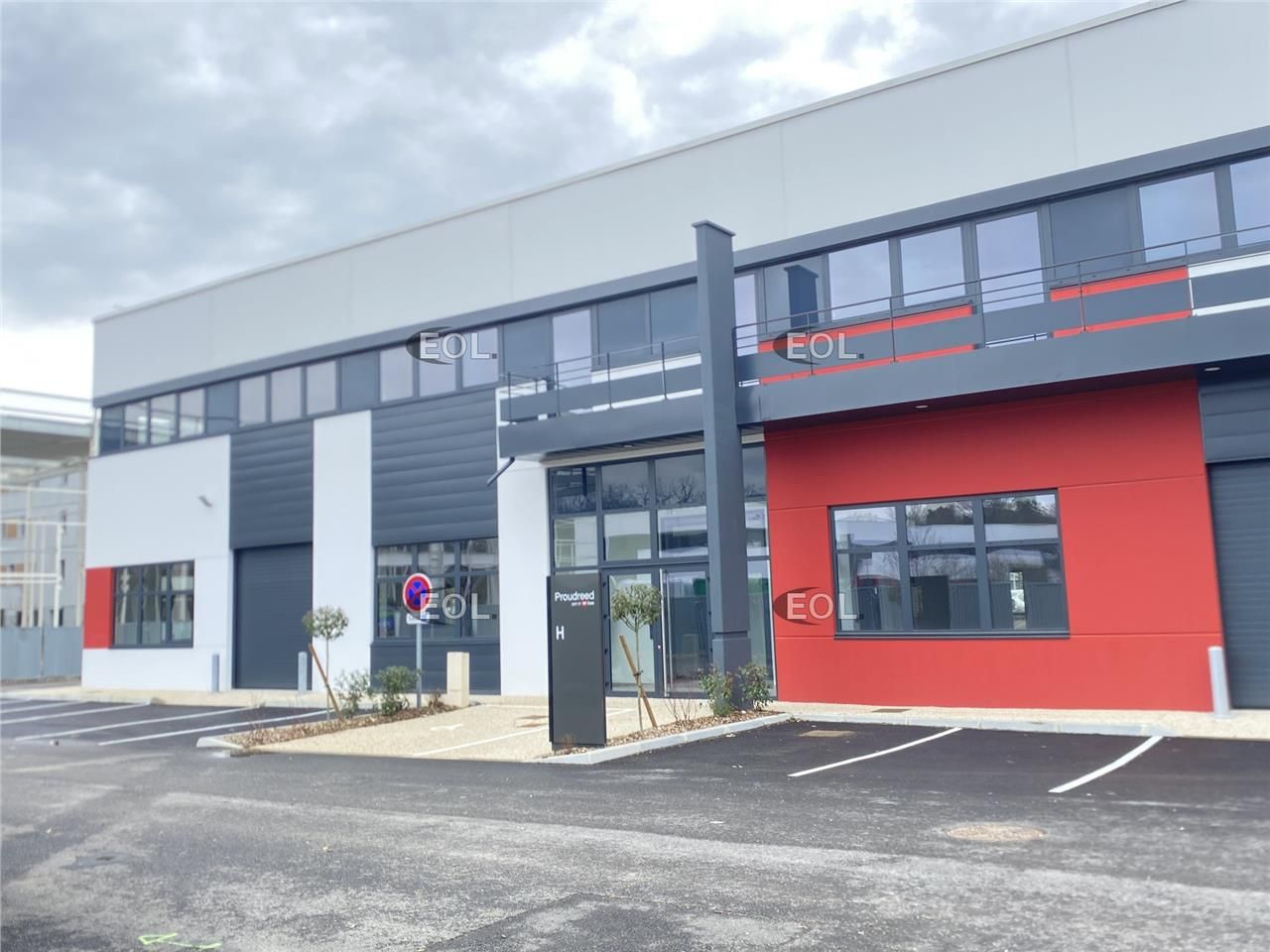 Locaux d'activités à louer