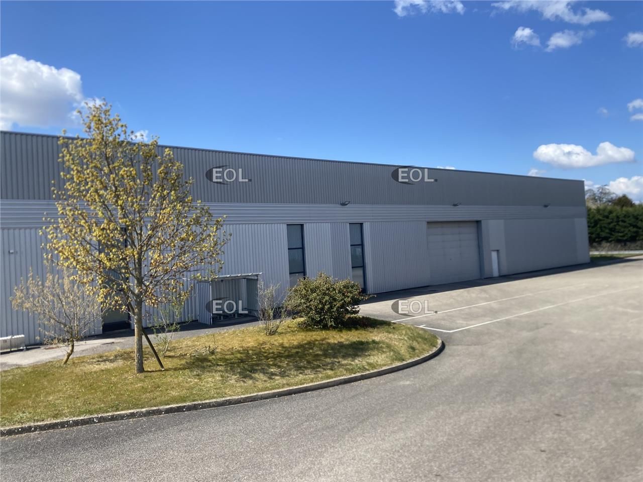 Entrepot indépendant à louer