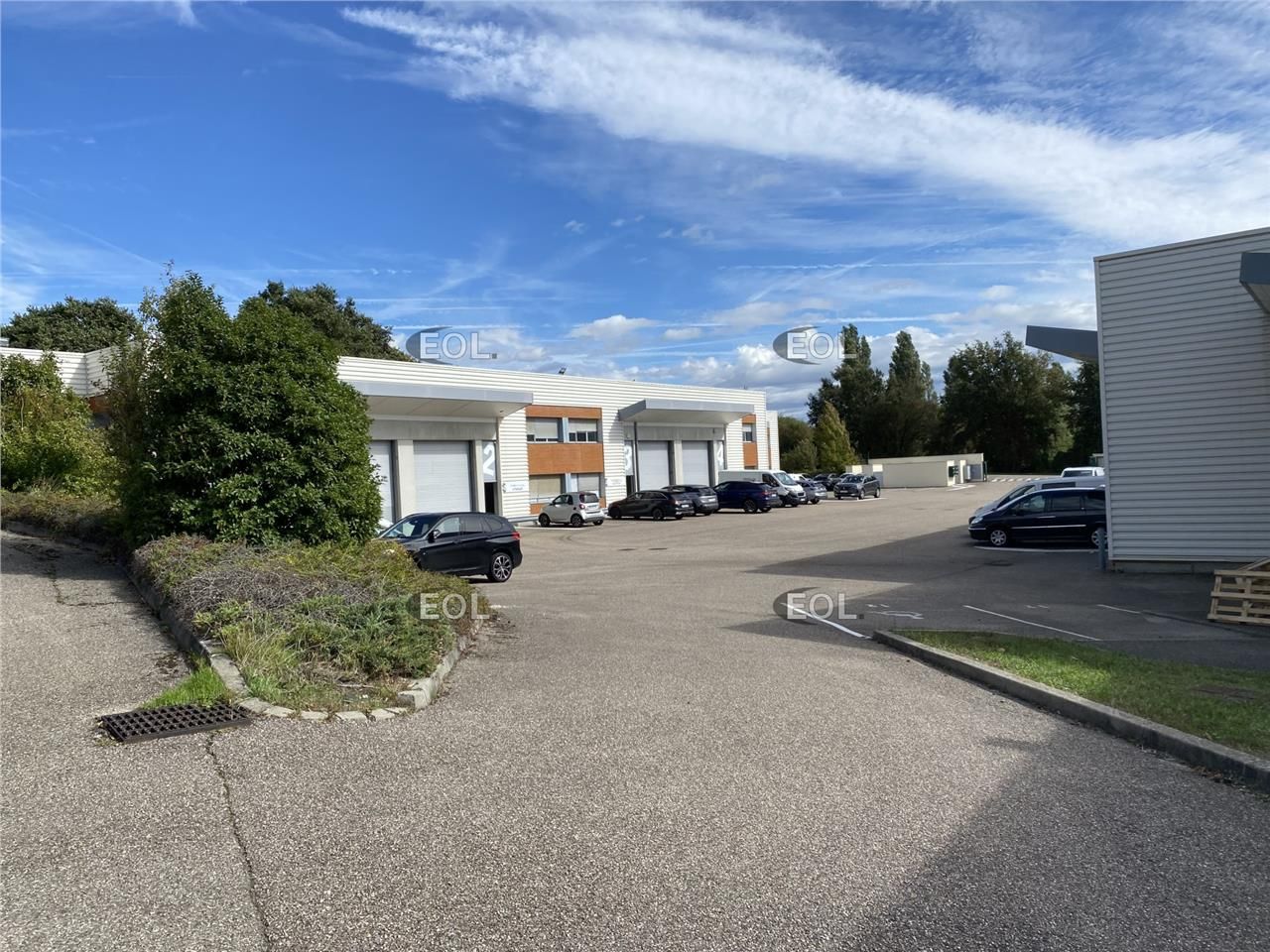 Location Local d'activités 370 m² non divisibles