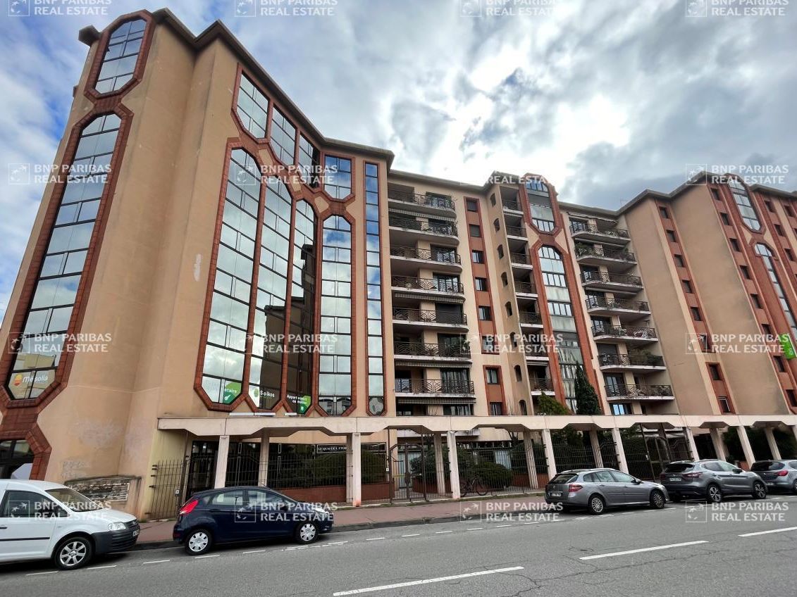 Location Bureaux 951 m² divisibles 31500 Toulouse