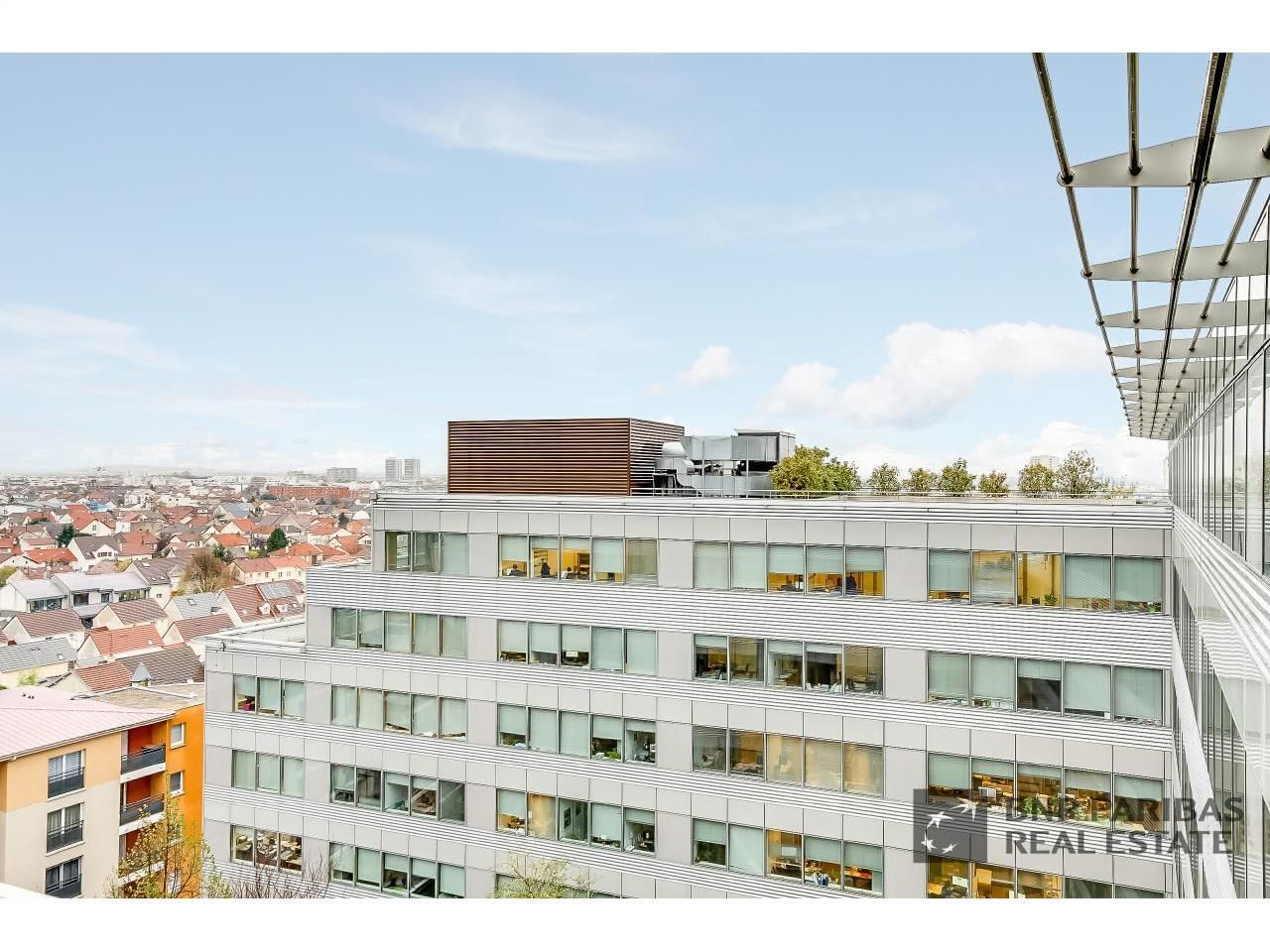 Location Bureaux 3486.6 m² divisibles 93000 Bobigny