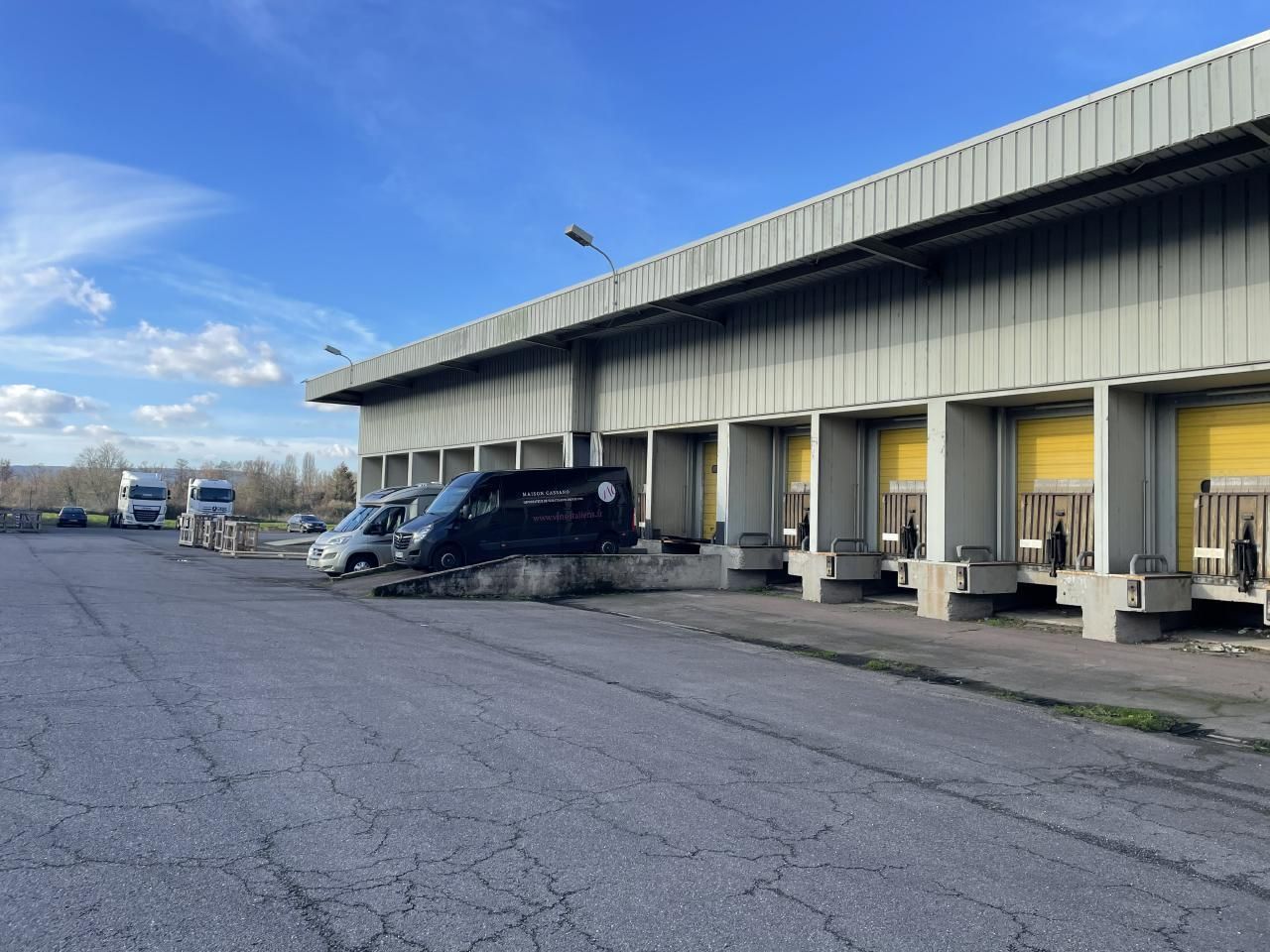 Location Activité 576 m² non divisibles 57365 Ennery