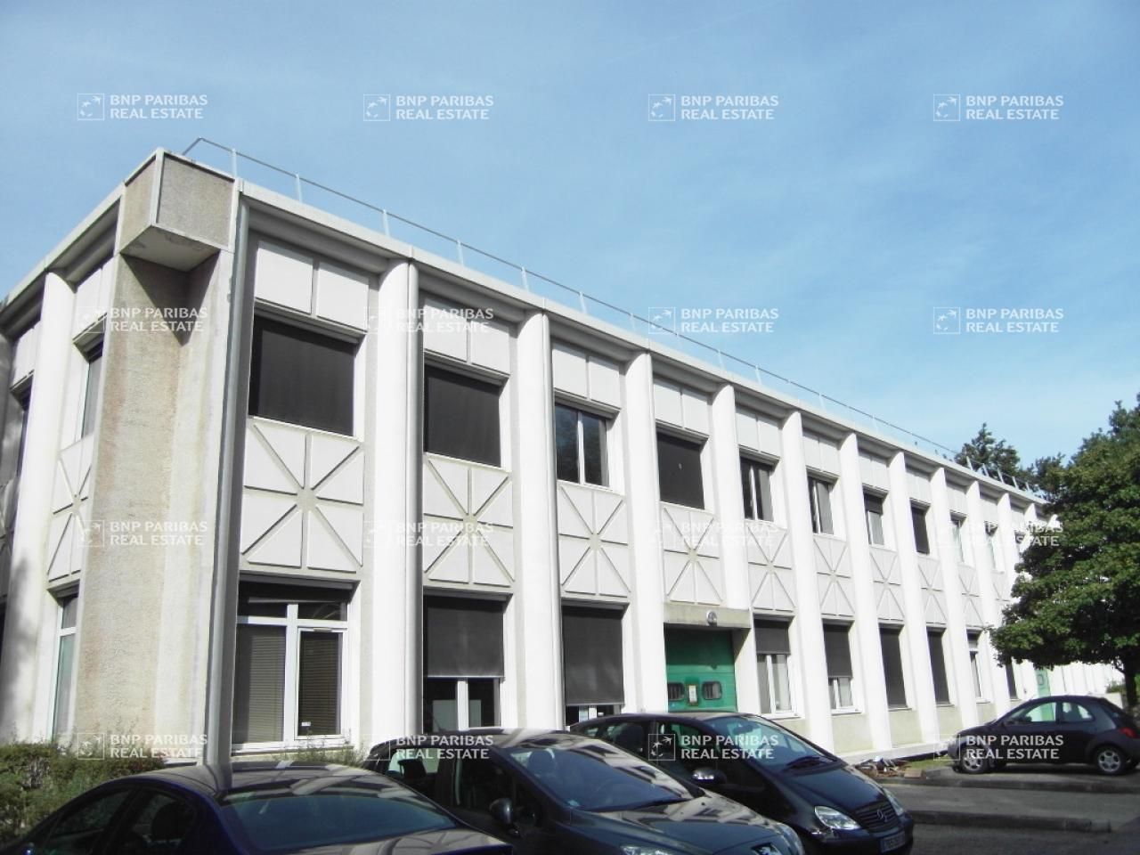 Location Mixtes 654 m² non divisibles 38240 Meylan