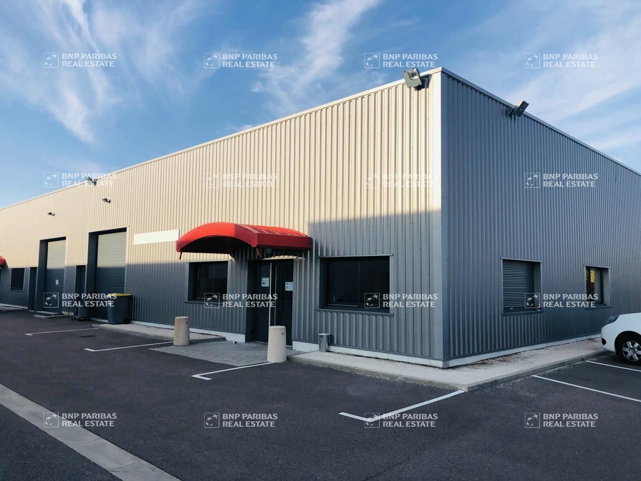 Location Activité 288 m² non divisibles 21200 Levernois