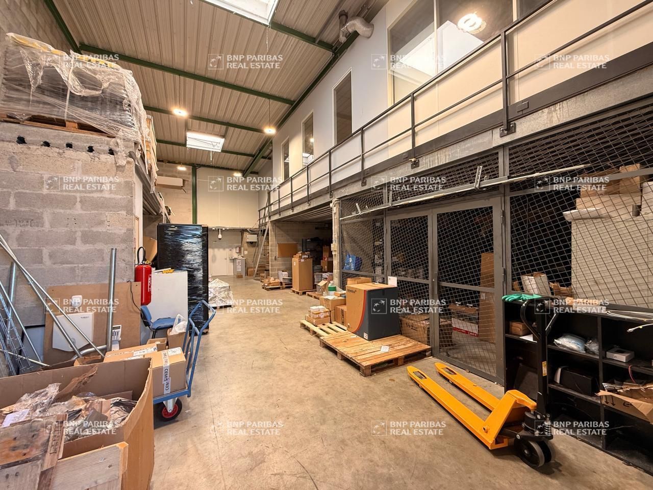 530 m² pour ce pme-pmi en vente à Saint-thibault-des-vignes