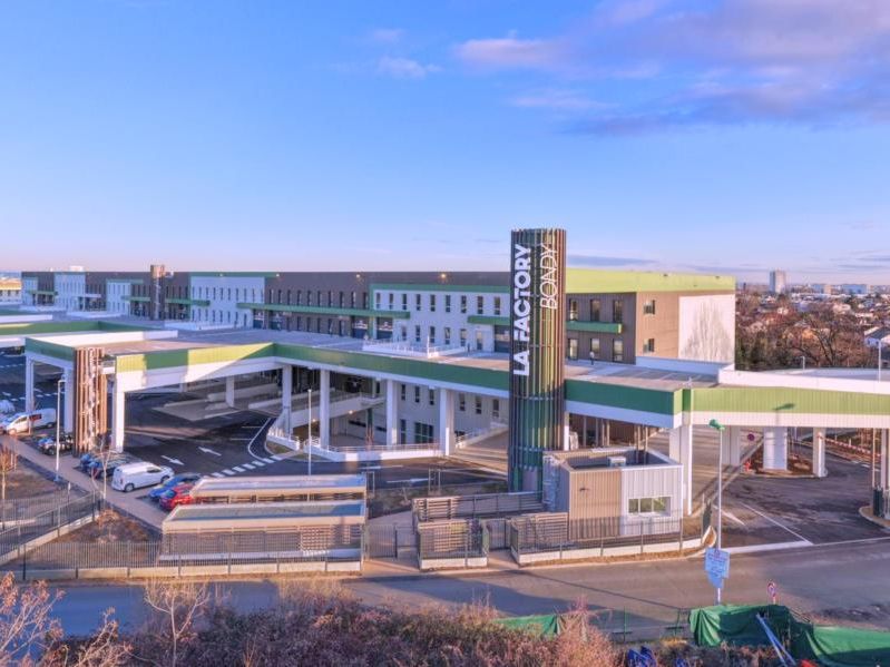 1543 m² pour ce activité en location à Bondy