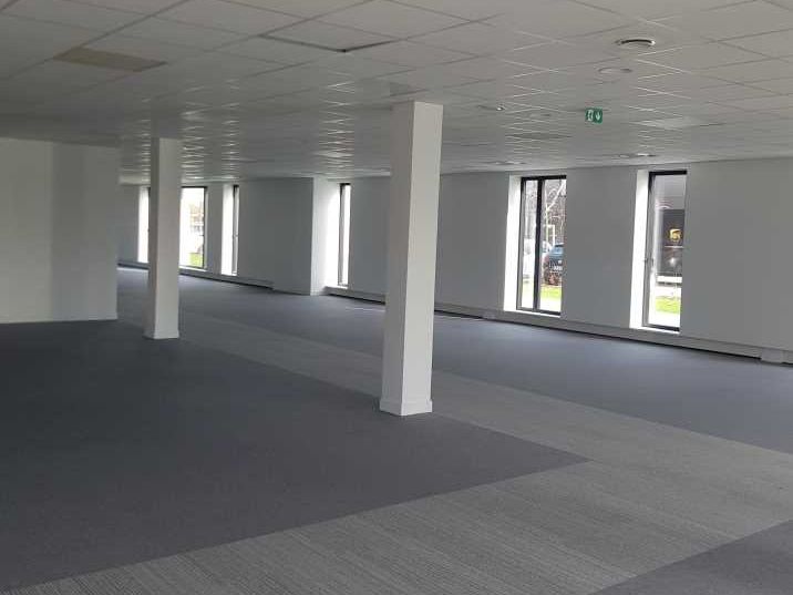 À louer - actif immobilier de bureaux, d'environ