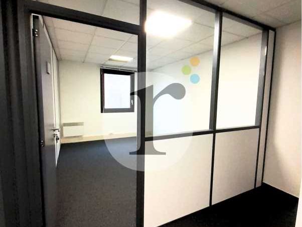 Aires d'Entreprises vous propose, à la location,