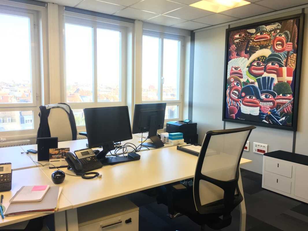 À louer - immeuble indépendant d'environ 1 800 m²