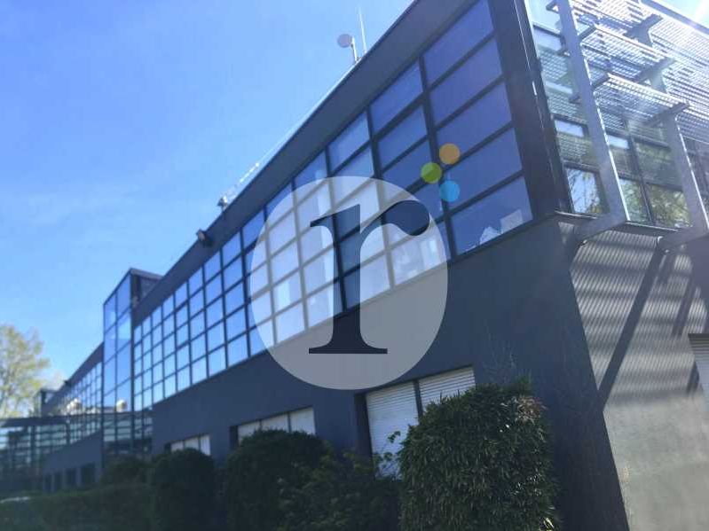 Aires d'Entreprises vous propose cette surface de