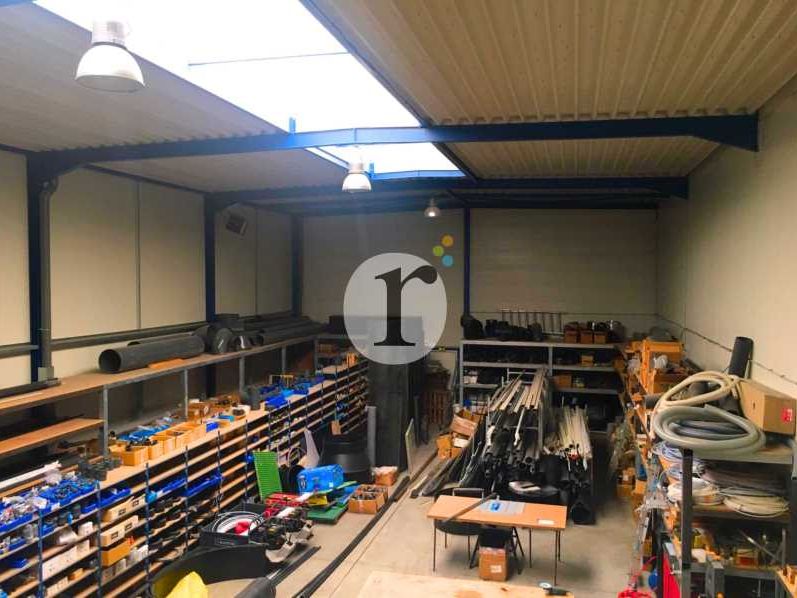 Aires d'Entreprises vous propose, à la location,