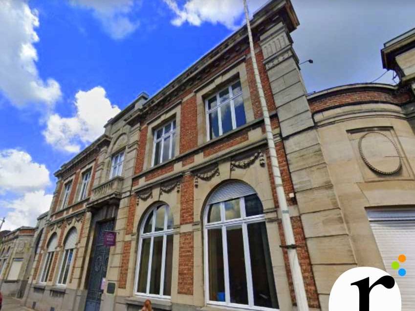 Aires d'Entreprises vous propose à la vente un im