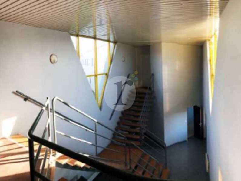 Aires d'Entreprises vous propose, à la location,