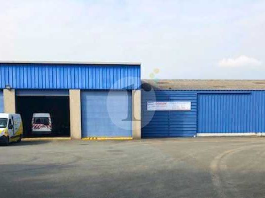 Aires d'Entreprises vous propose, à la location, 