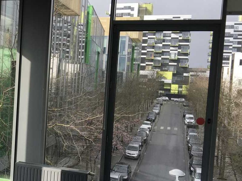 Aires d'Entreprises vous propose, à la location, 