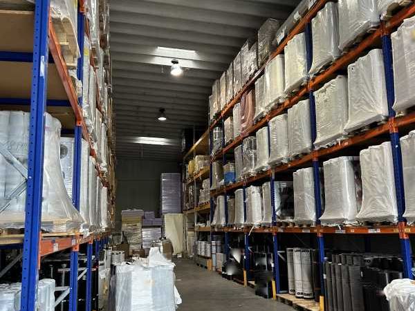 Aires d'Entreprises vous propose, à la location, 