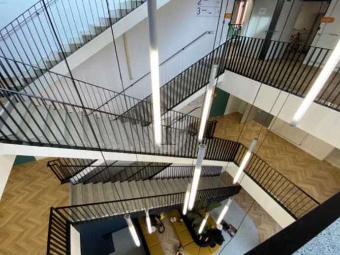 Aires d'Entreprises vous propose, à la location,