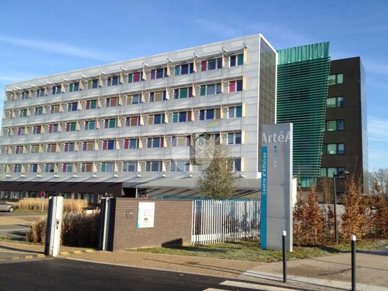 Aires d'Entreprises vous propose, à la location, 