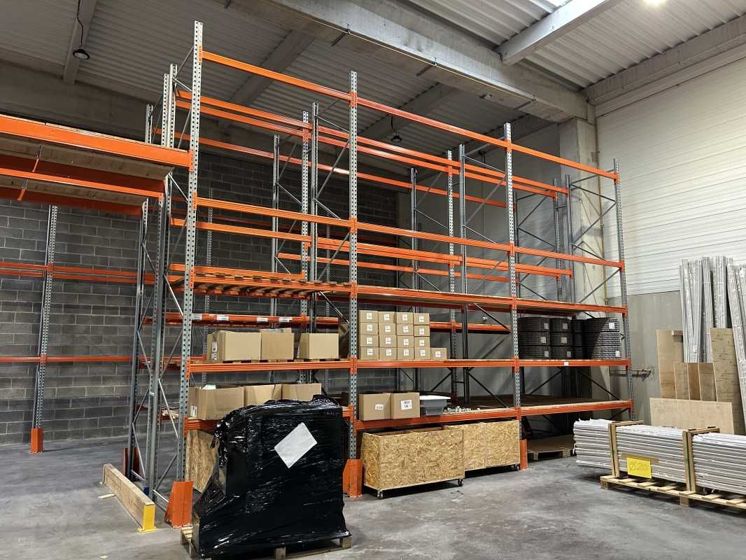 Aires d'Entreprises vous propose, à la location, 