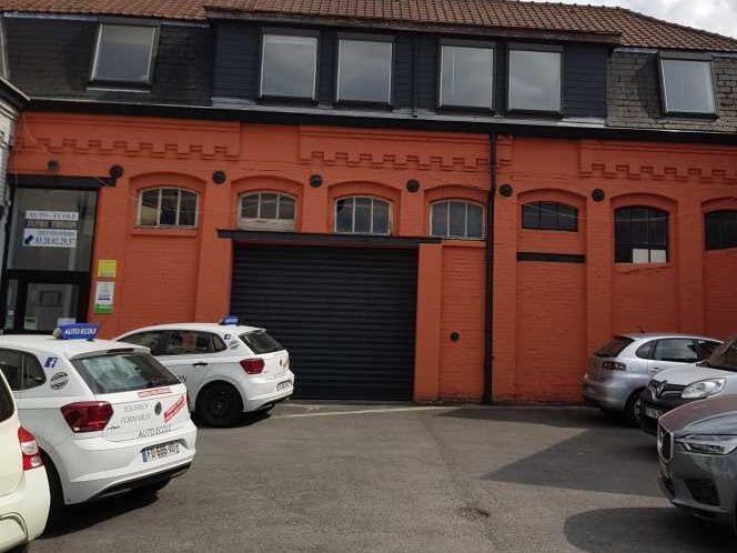 Aires d'Entreprises vous propose, à la location, 