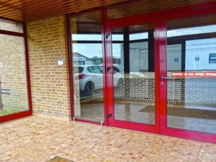 Aires d'Entreprises vous propose cet immeuble de 